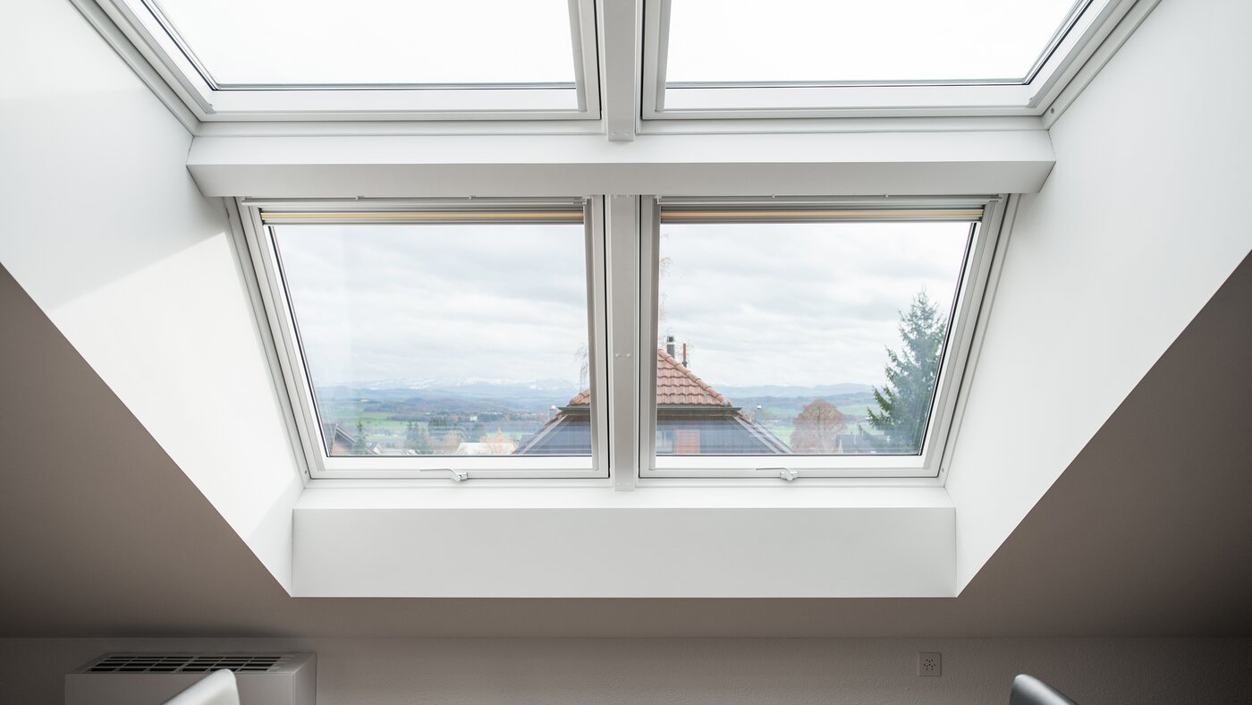 Ein Panoramadachfenster